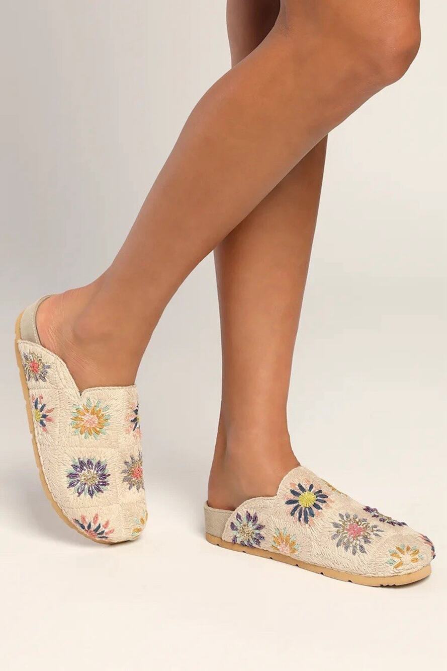 Free People Damon Tea Crochet Beaded Mule Slides Embroidered Floral Slip On Shoe